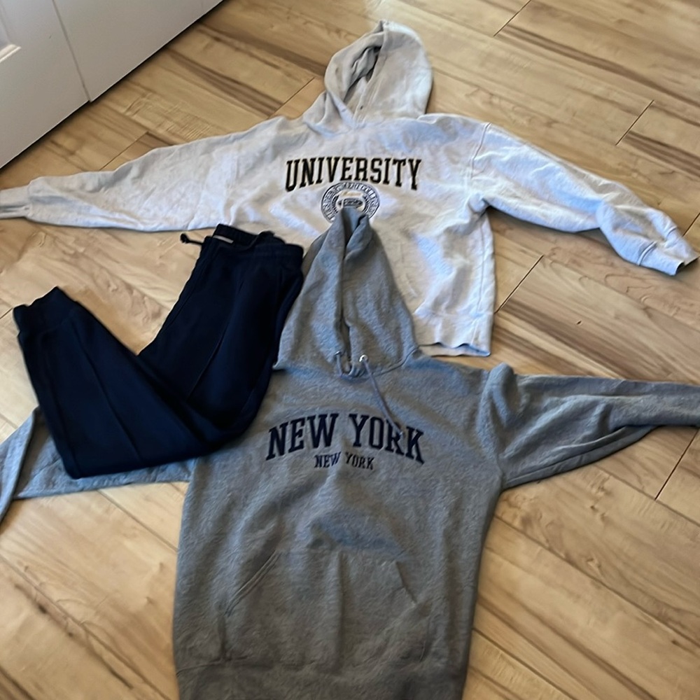Ladies size M hoodies/TNA sweatpants